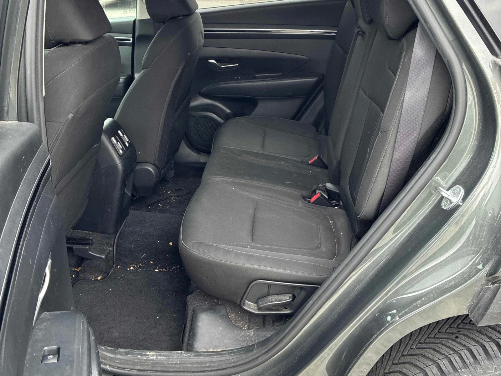 Hyundai Tucson Preferred* ПОДГРЕВ* KAMERA* KEYLESS, снимка 8 - Автомобили и джипове - 54184563