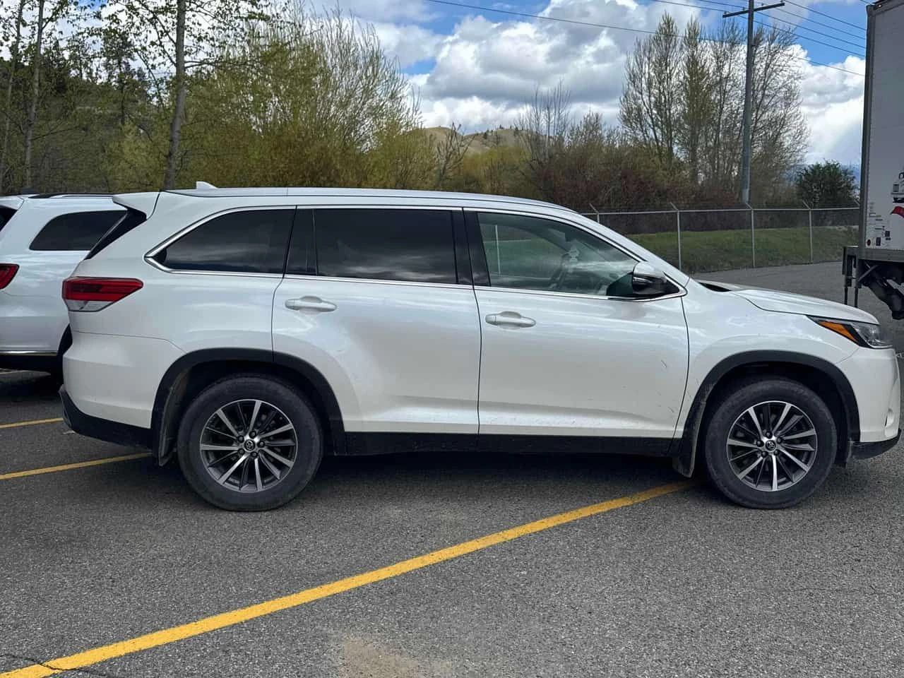 Toyota Highlander * XLE * ПОДГРЕВ * КАМЕРА * ПАМЕТ * NAVI, снимка 3 - Автомобили и джипове - 54209087