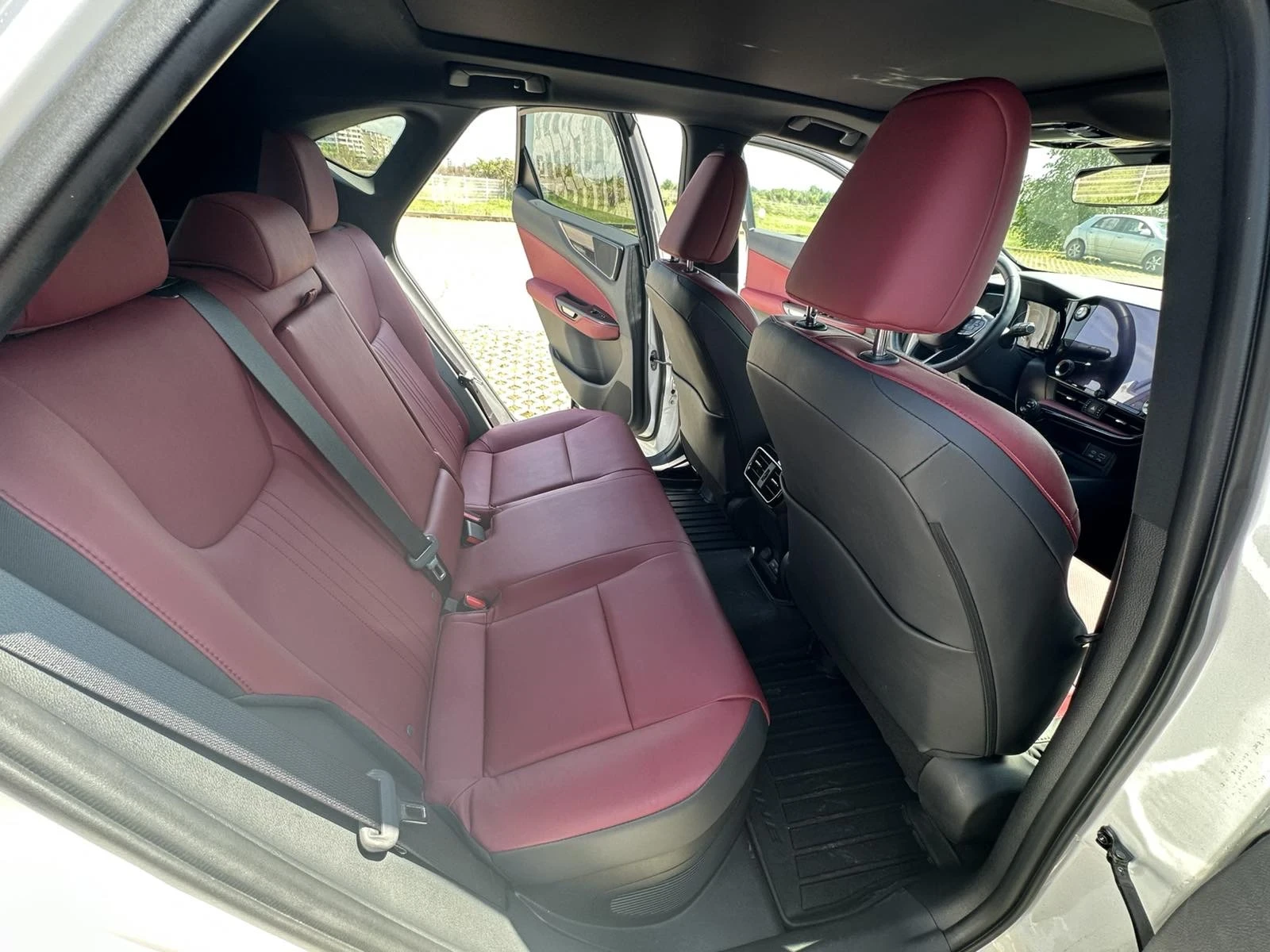 Lexus NX 350h, снимка 12 - Автомобили и джипове - 54767288