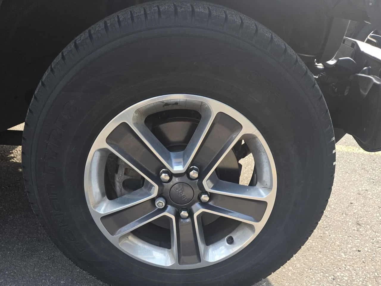 Jeep Wrangler * Sahara * ПОДГРЕВ * ОТ ПРЕДСТАВИТЕЛСТВО, снимка 6 - Автомобили и джипове - 54992033