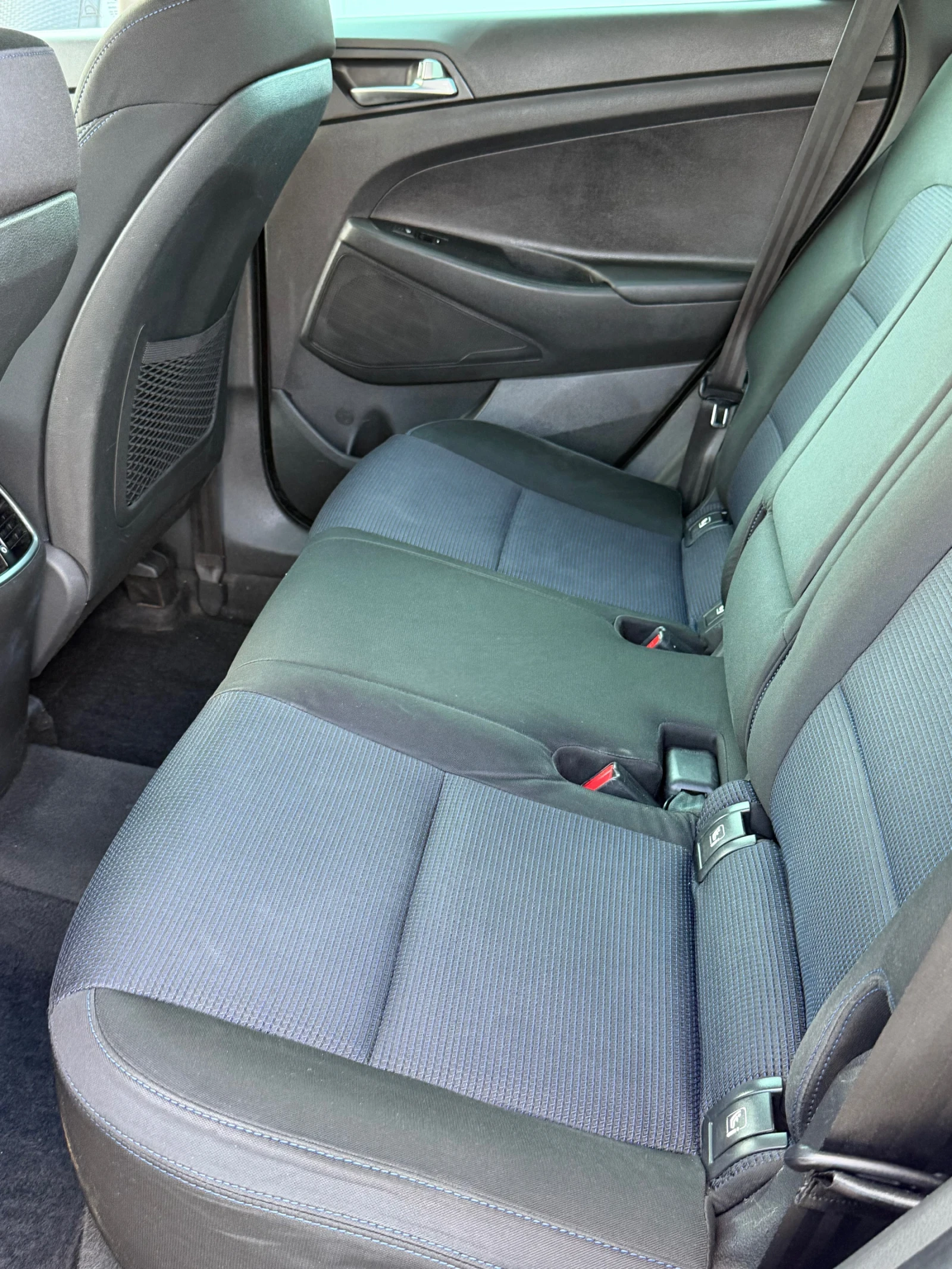 Hyundai Tucson AUTOMAT///1.7 CRDI/// , снимка 17 - Автомобили и джипове - 55223583