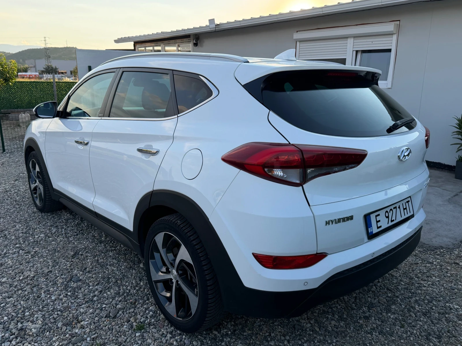 Hyundai Tucson AUTOMAT///1.7 CRDI/// , снимка 5 - Автомобили и джипове - 55223583