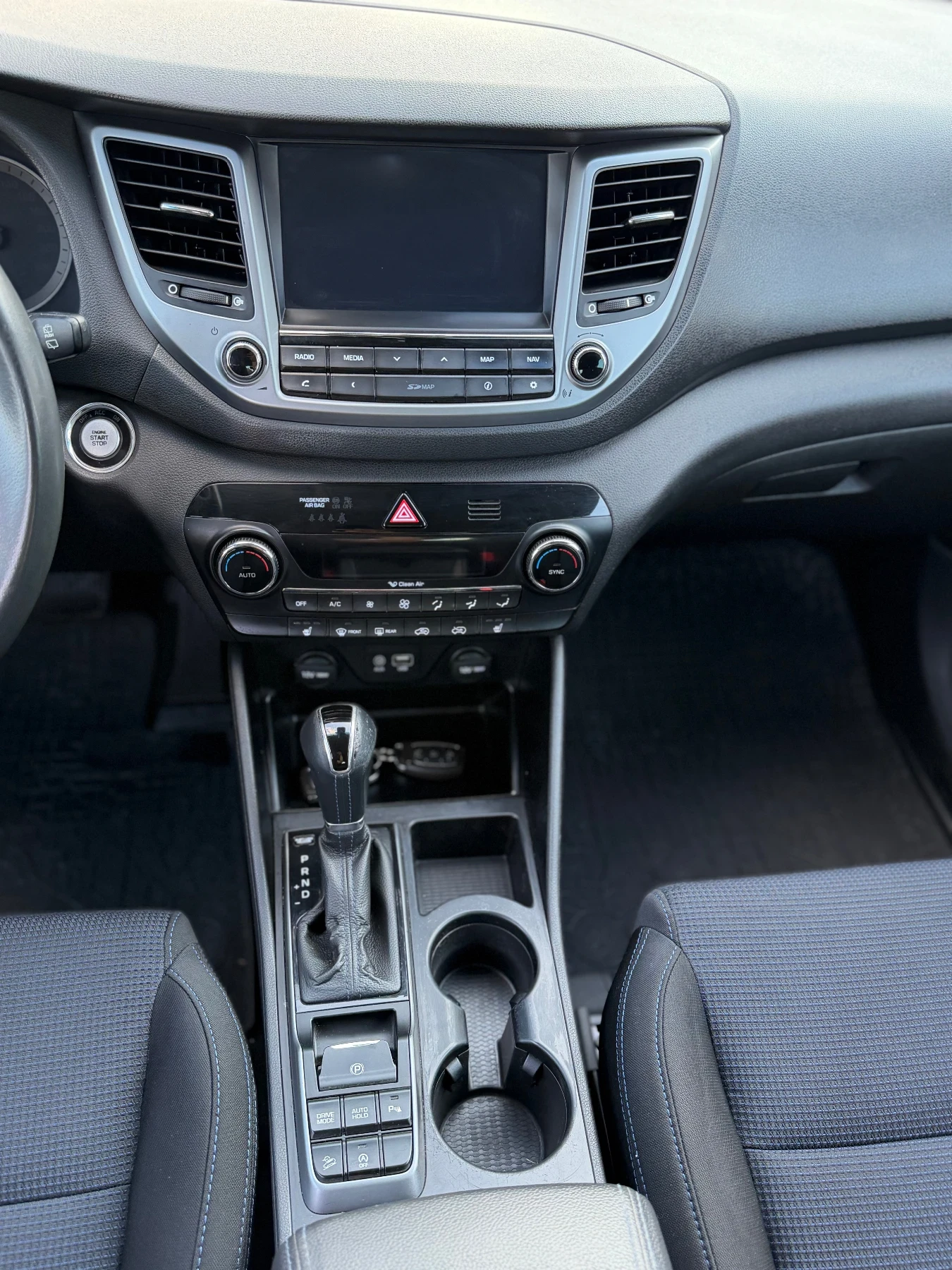 Hyundai Tucson AUTOMAT///1.7 CRDI/// , снимка 10 - Автомобили и джипове - 55223583