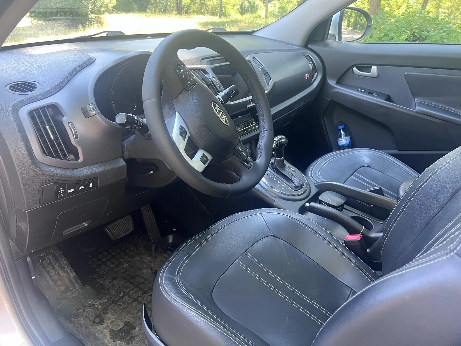 Kia Sportage 3 2.0 AWD R-Line, снимка 6 - Автомобили и джипове - 55249249