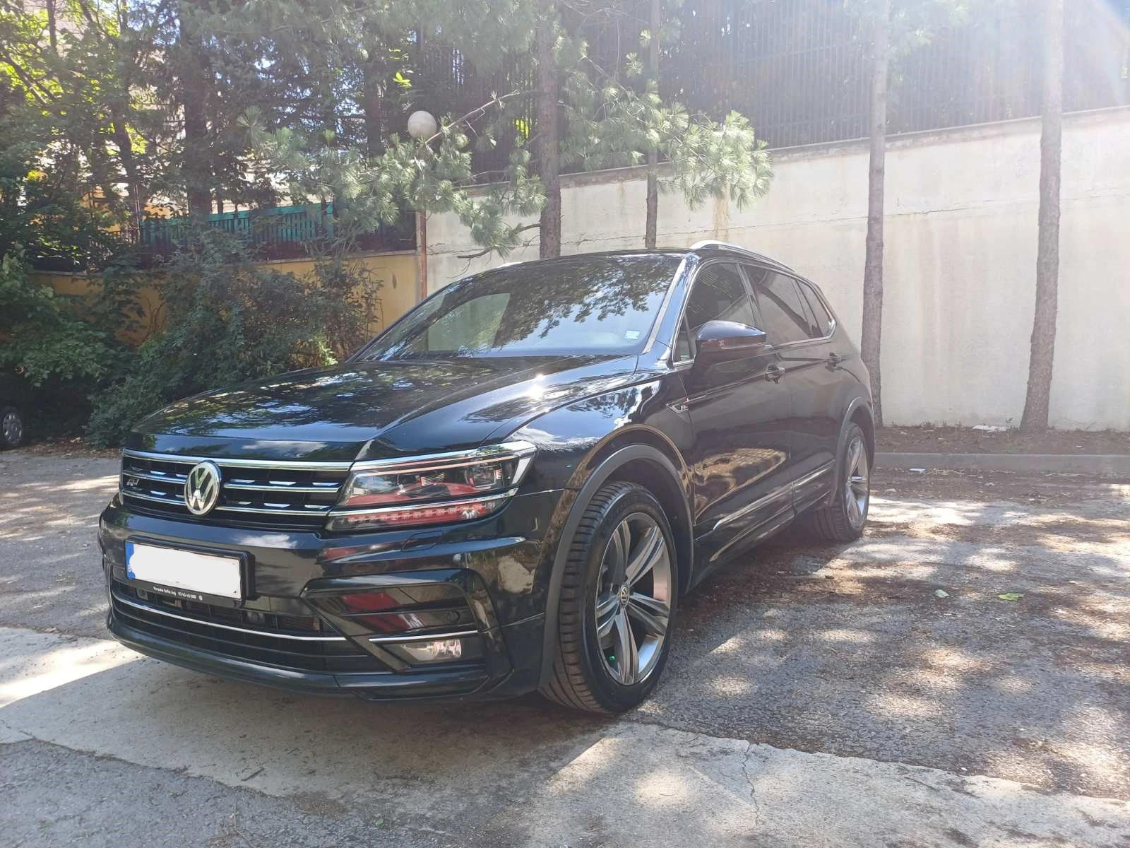 VW Tiguan Allspace R-line