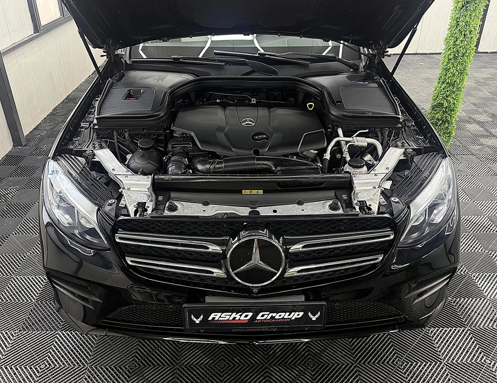 Mercedes-Benz GLC 250 designo/AMG-/PANORAMA/KeylessGo/ ГЕРМАНИЯ ЛИЗИНГ, снимка 17 - Автомобили и джипове - 56252265