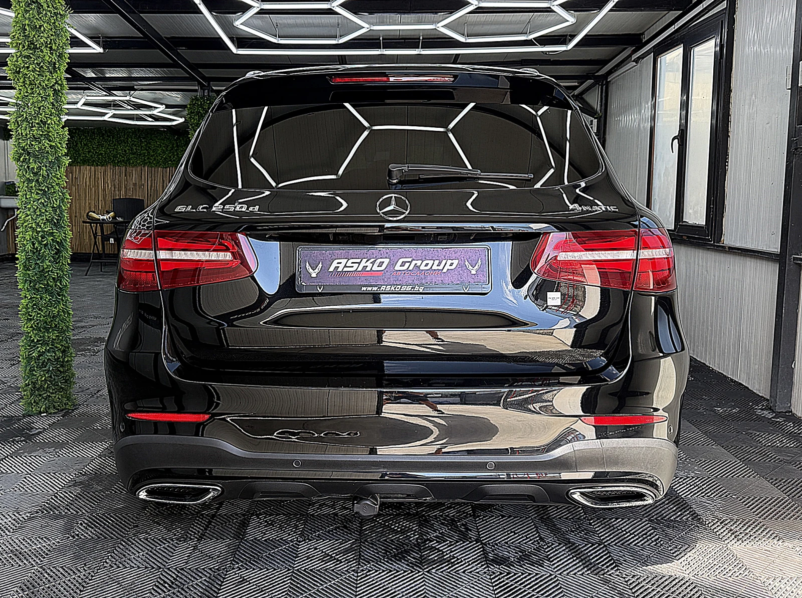 Mercedes-Benz GLC 250 designo/AMG-/PANORAMA/KeylessGo/ ГЕРМАНИЯ ЛИЗИНГ, снимка 5 - Автомобили и джипове - 56252265