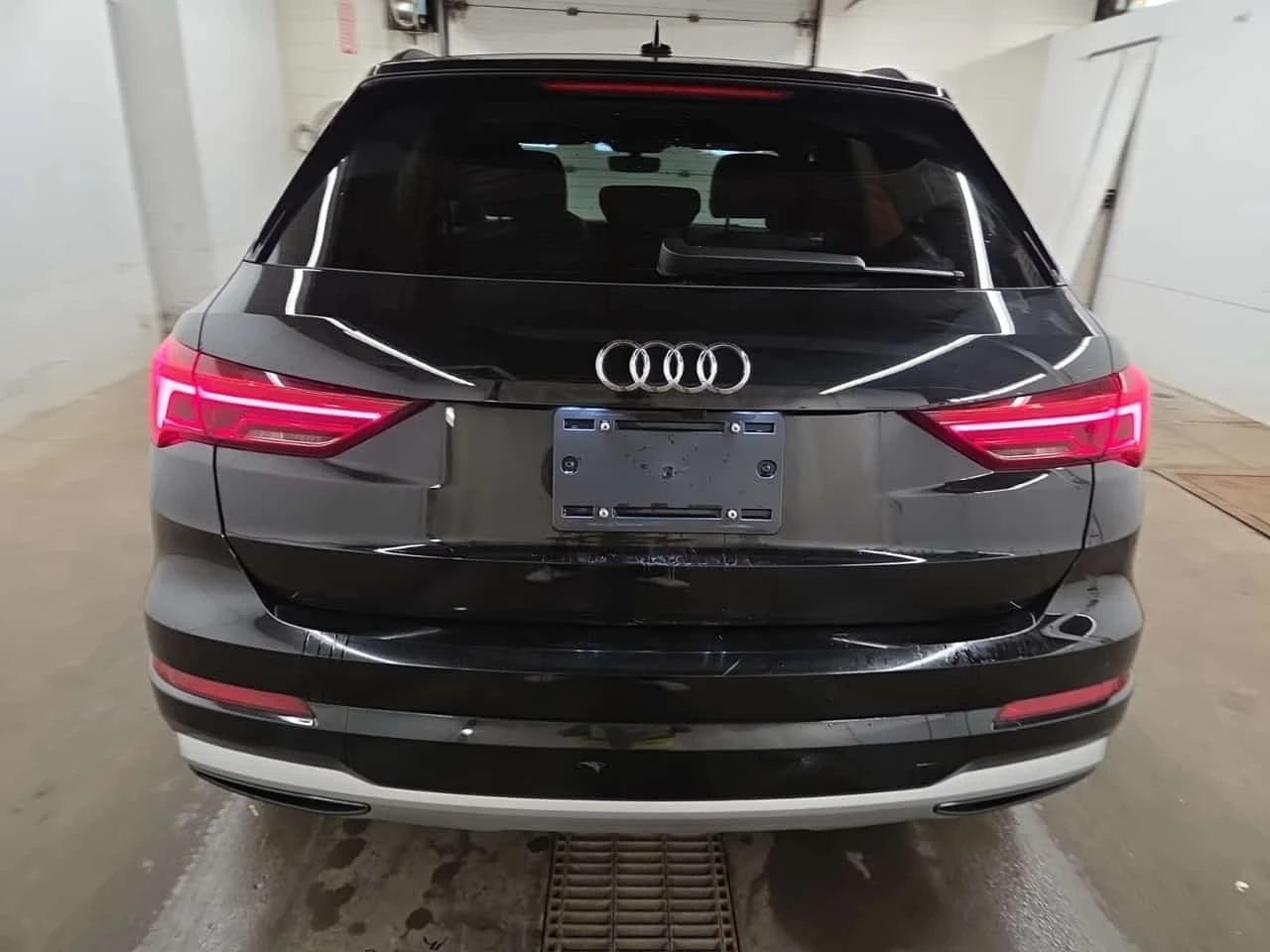 Audi Q3 * KOMFORT * CARFAX * ��� ������������ ������ | Mobile.bg � ����������� 16