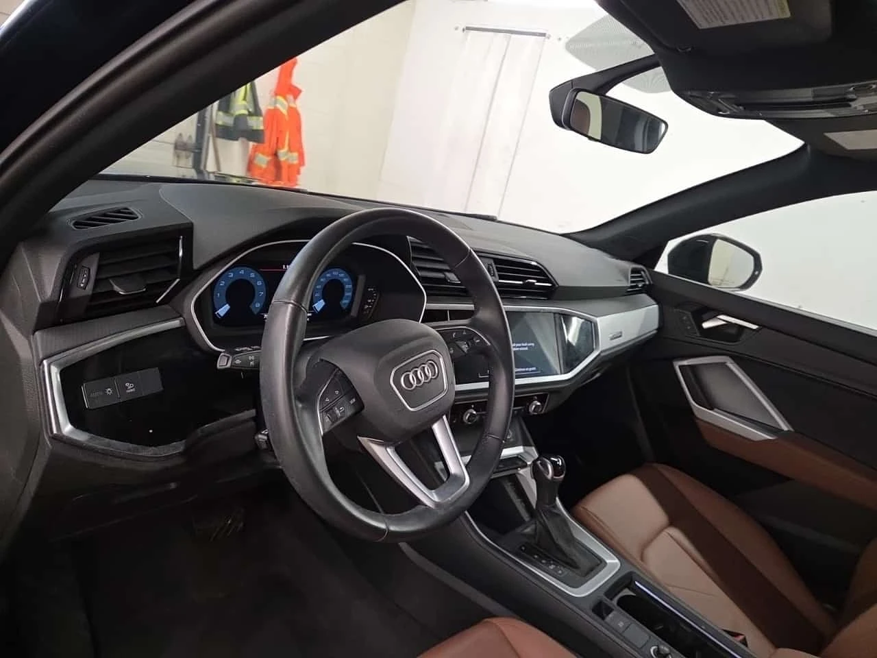 Audi Q3 * KOMFORT * CARFAX * ��� ������������ ������ | Mobile.bg � ����������� 10