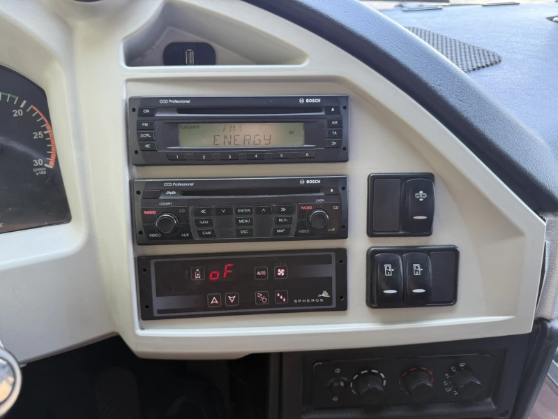 Temsa Safir Exclusive , снимка 14 - Бусове и автобуси - 51709694