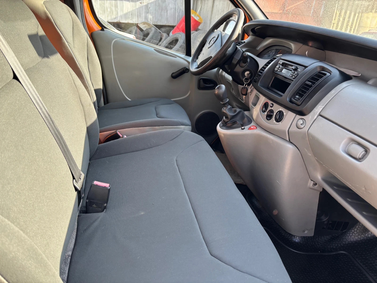Opel Vivaro 2, 0 - изображение 7