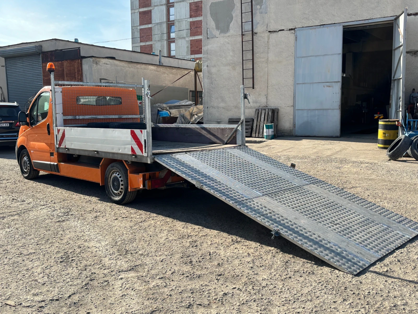 Opel Vivaro 2, 0 - изображение 5