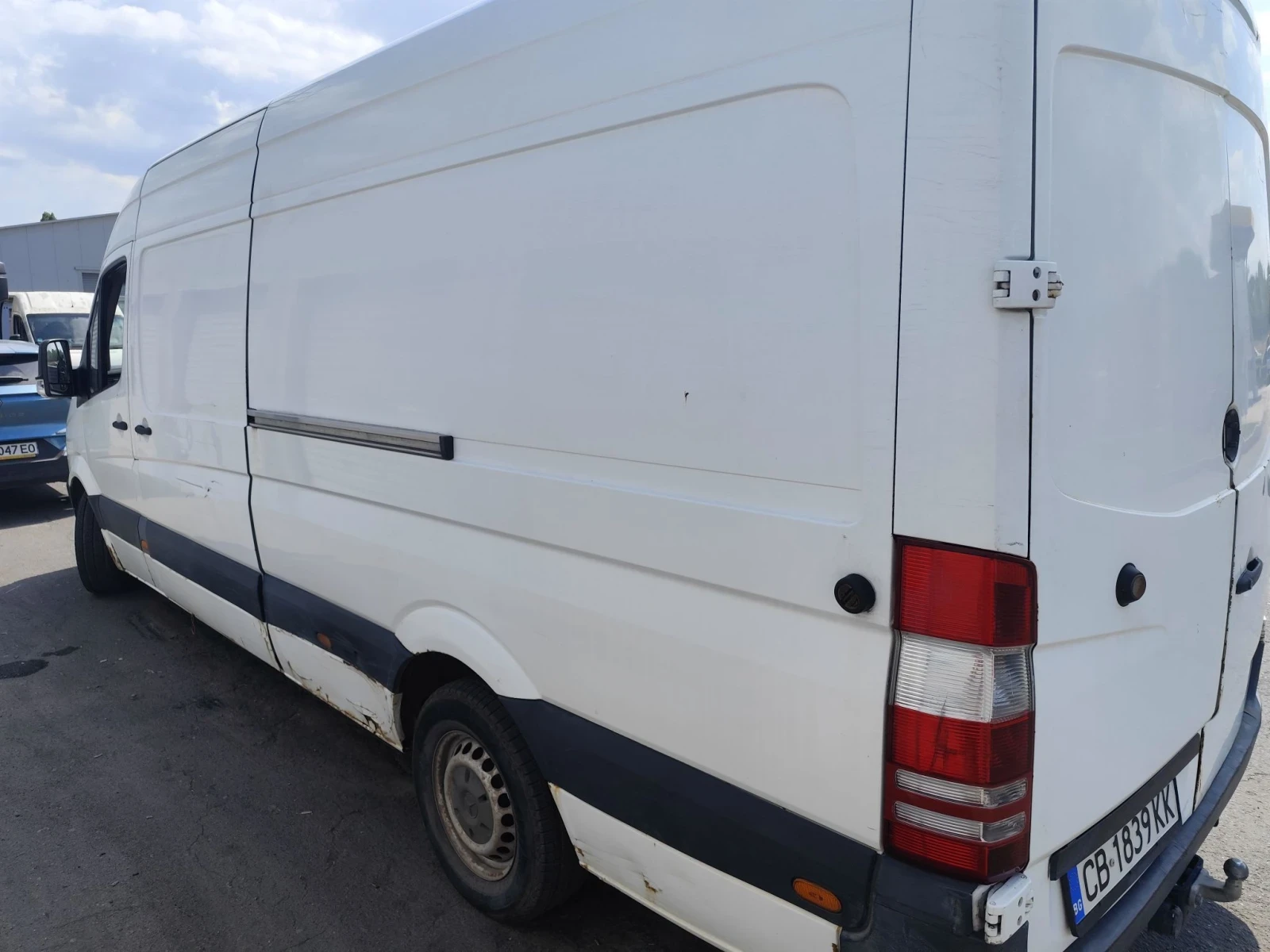 Mercedes-Benz Sprinter 311 Дълга база, снимка 3 - Бусове и автобуси - 55922868