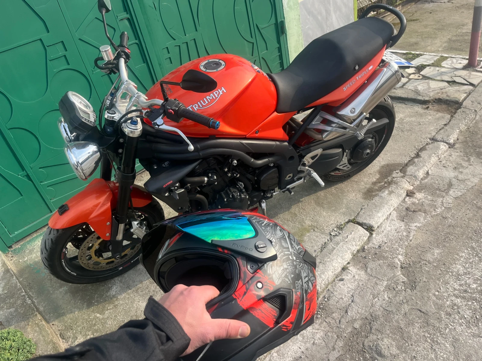 Triumph Speed Triple 1050, снимка 2 - Мотоциклети и мототехника - 53906957