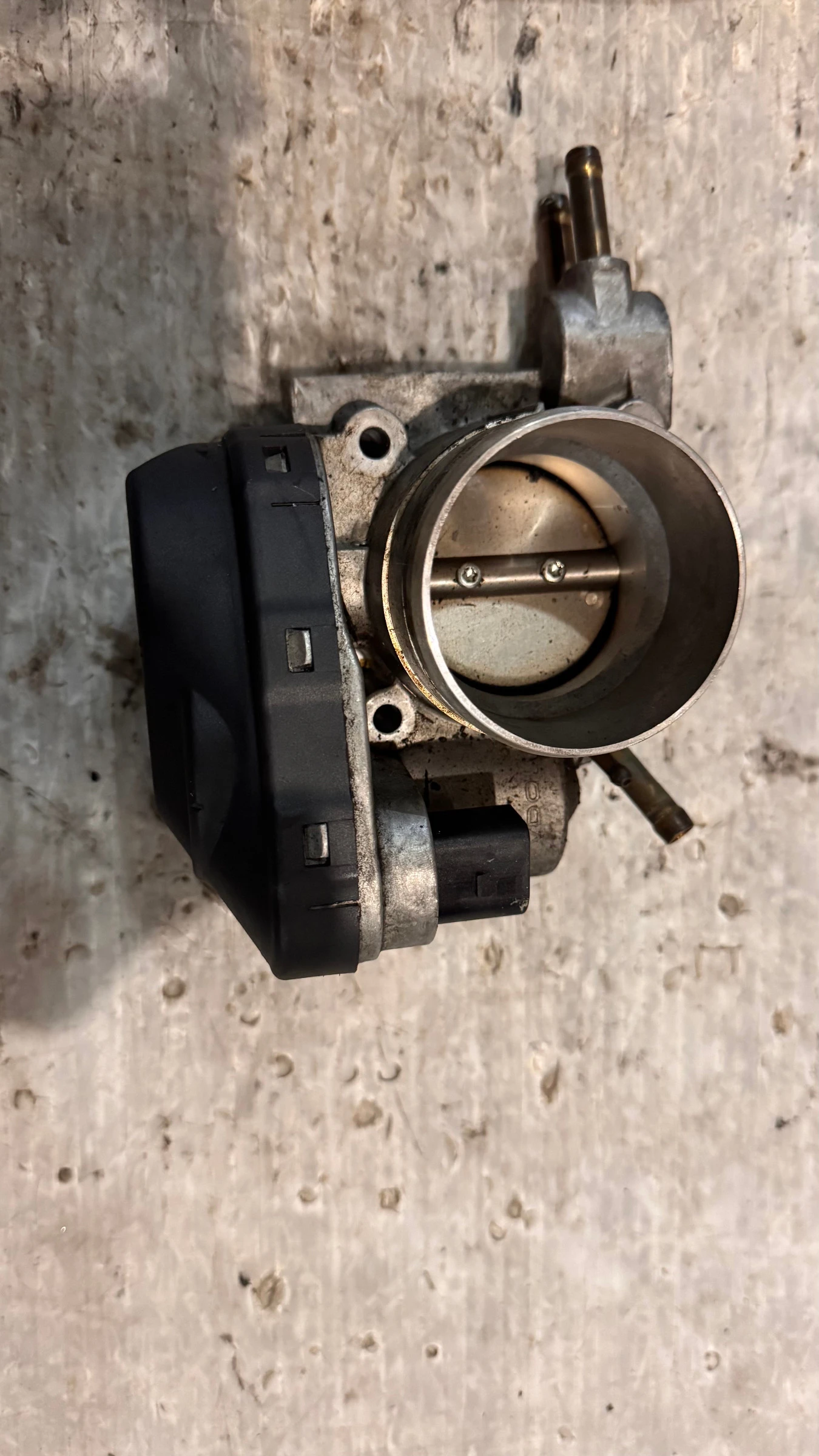 ��������� ����� �� VW , Audi , Skoda - 06B133062 | Mobile.bg � ����������� 1