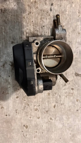 Дроселова Клапа за VW , Audi , Skoda - 06B133062