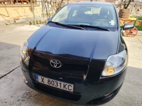 Toyota Auris 2.0, снимка 1