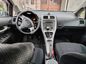 Toyota Auris 2.0, снимка 6