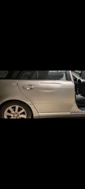 Toyota Avensis T25, снимка 6