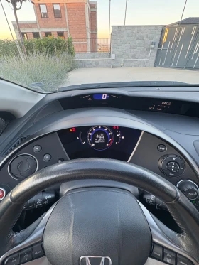Honda Civic | Mobile.bg    13