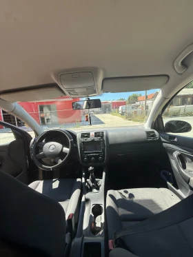 VW Golf - 2800 € / 5476.32 лв. - 81151170 7