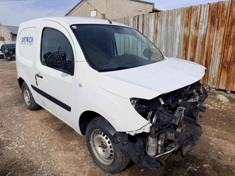 Mercedes-Benz Citan 1.5DCI, снимка 4 - Автомобили и джипове - 45370752