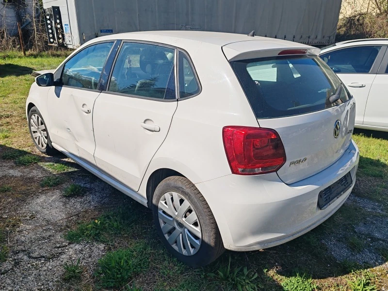 VW Polo, снимка 4 - Автомобили и джипове - 45374783