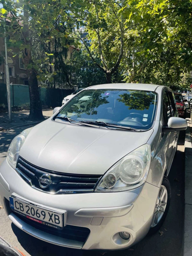 Nissan Note 1.6 фейслифт, снимка 3 - Автомобили и джипове - 47210408