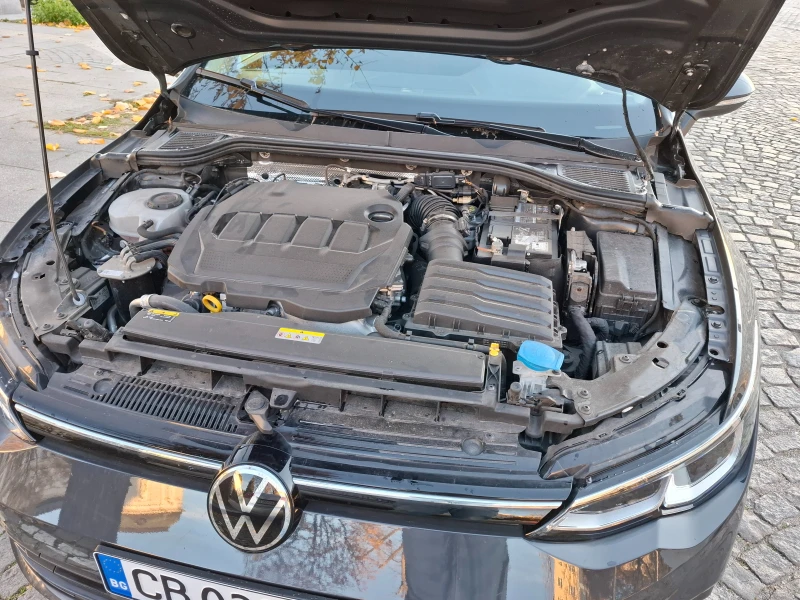 VW Golf LIFE, снимка 10 - Автомобили и джипове - 47919091