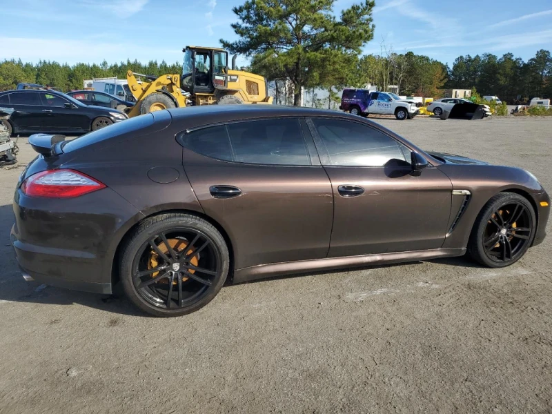 Porsche Panamera, снимка 3 - Автомобили и джипове - 48463281