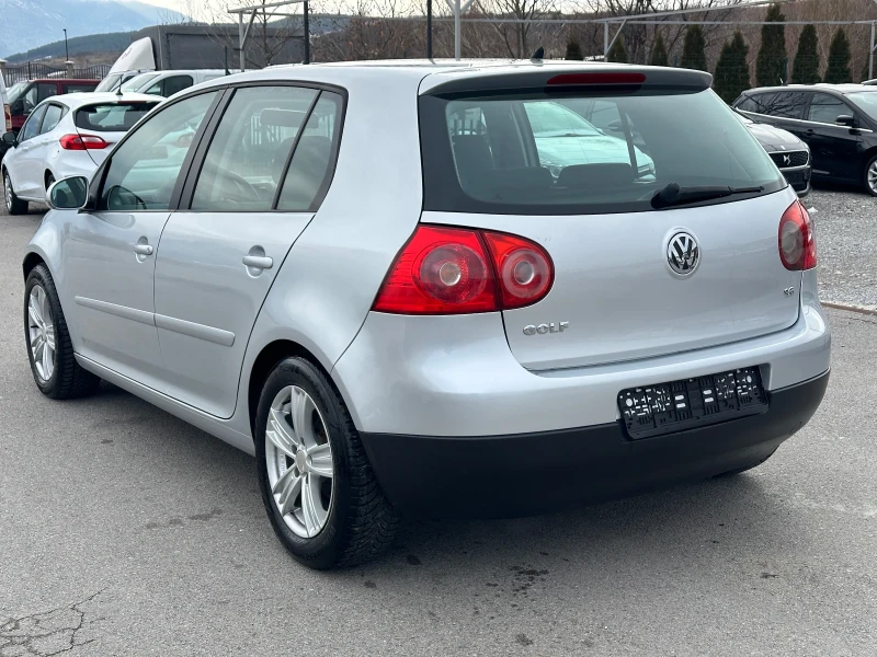 VW Golf 1.6 i, снимка 4 - Автомобили и джипове - 48548322