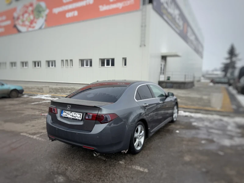 Honda Accord 2.4 vtec, снимка 1 - Автомобили и джипове - 48728153