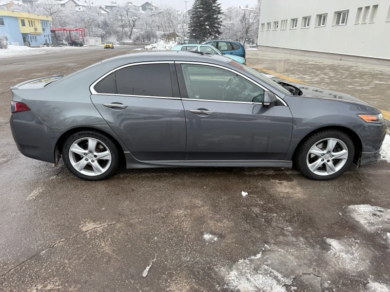 Honda Accord 2.4 vtec, снимка 3 - Автомобили и джипове - 48728153