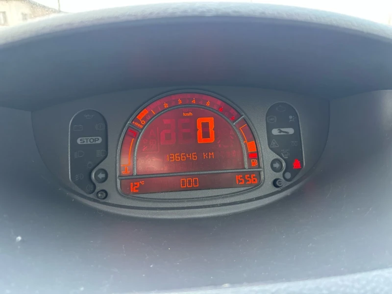 Renault Modus 1, 600 EURO4, снимка 8 - Автомобили и джипове - 49316934