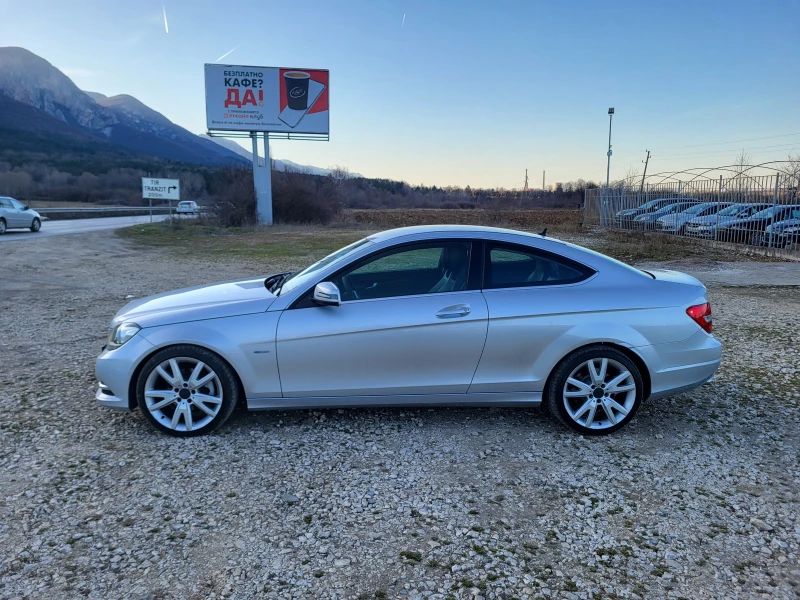 Mercedes-Benz C 220 2.2CDi, снимка 2 - Автомобили и джипове - 49406735