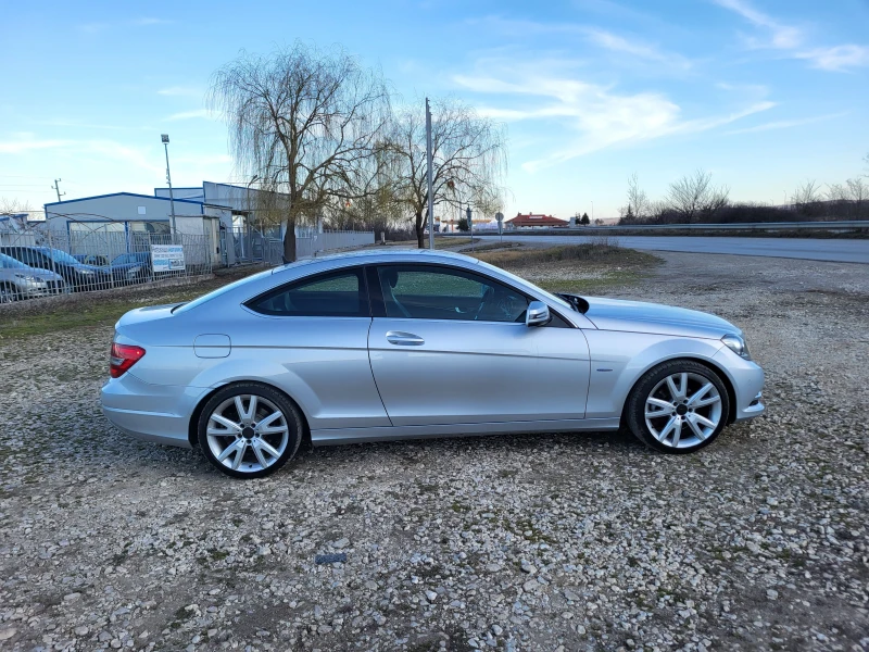 Mercedes-Benz C 220 2.2CDi, снимка 6 - Автомобили и джипове - 49406735