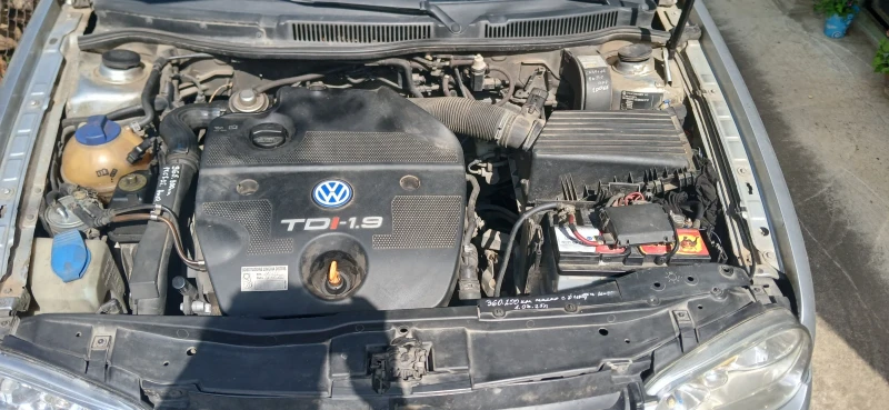 VW Golf 1.9, снимка 10 - Автомобили и джипове - 52800643