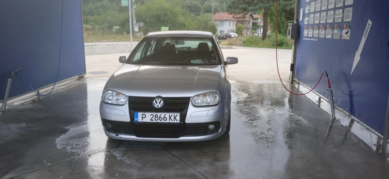 VW Golf 1.9, снимка 2 - Автомобили и джипове - 52800643