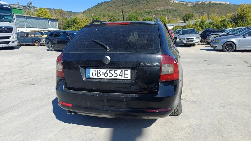 Skoda Octavia 2.0TDI, снимка 3 - Автомобили и джипове - 51810317