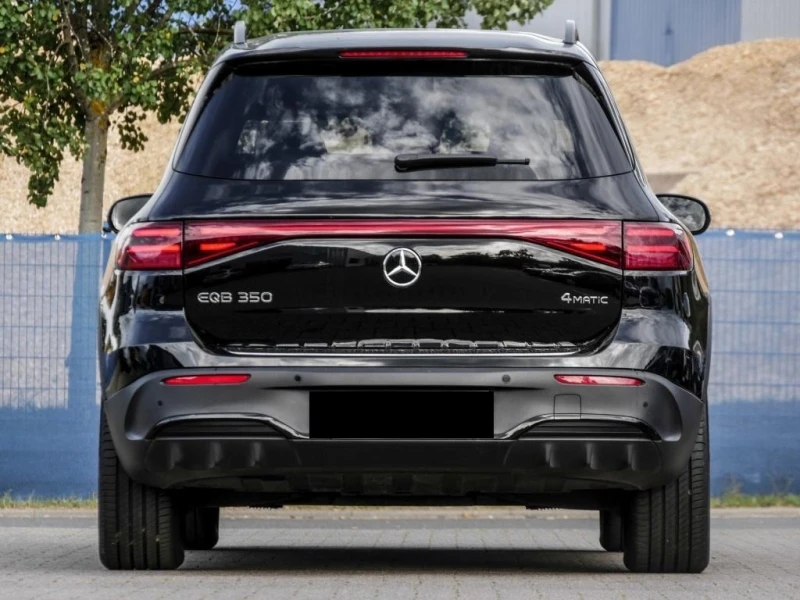 Mercedes-Benz EQB 350* 4M* AMG* 6+ 1* BURM* NIGHT* , снимка 4 - Автомобили и джипове - 51910063