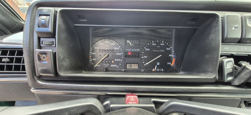 VW Golf 1.8, снимка 9 - Автомобили и джипове - 52723032