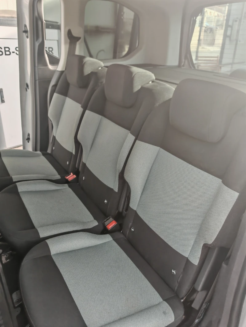 Citroen Berlingo 1.5, снимка 7 - Автомобили и джипове - 52707078
