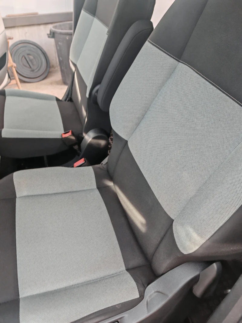 Citroen Berlingo 1.5, снимка 10 - Автомобили и джипове - 52707078