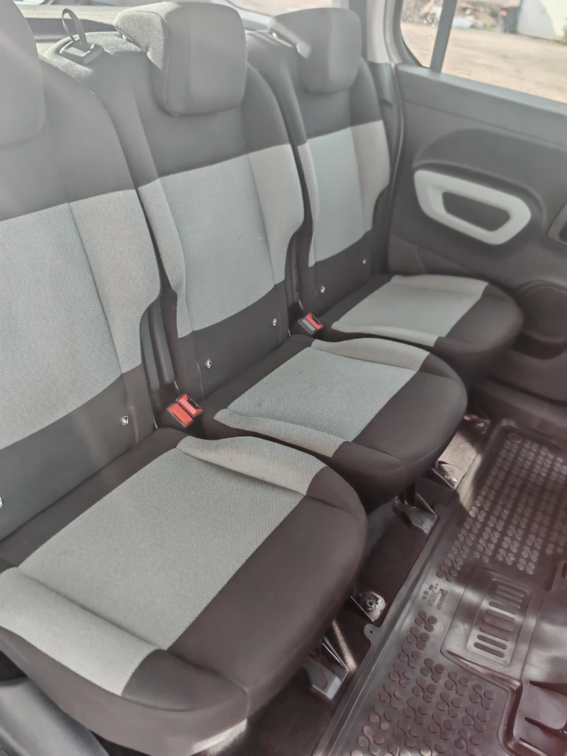 Citroen Berlingo 1.5, снимка 13 - Автомобили и джипове - 52707078