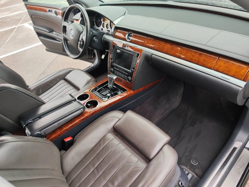 VW Phaeton, снимка 11 - Автомобили и джипове - 52664732