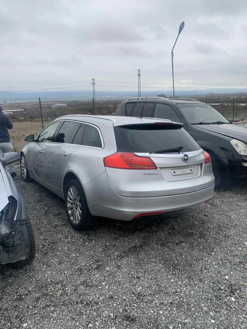 Opel Insignia 2.0 cdti, снимка 4 - Автомобили и джипове - 52829823