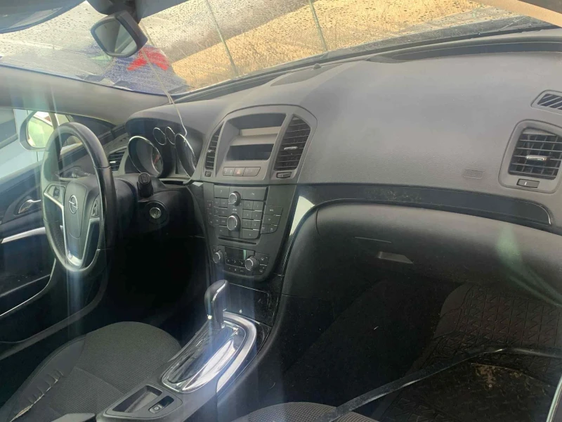 Opel Insignia 2.0 cdti, снимка 3 - Автомобили и джипове - 52829823