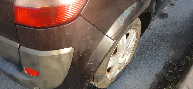 Renault Scenic, снимка 12 - Автомобили и джипове - 53025209