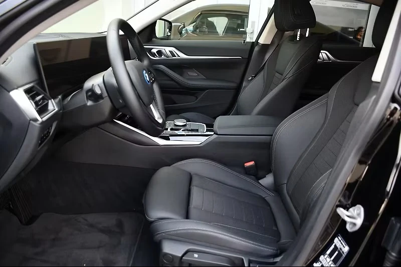 BMW i4 eDrive35, снимка 7 - Автомобили и джипове - 54787210