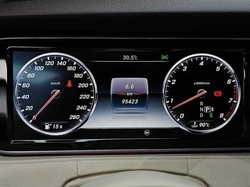 Mercedes-Benz S 400 4MATIC COUPE, снимка 8 - Автомобили и джипове - 55703943